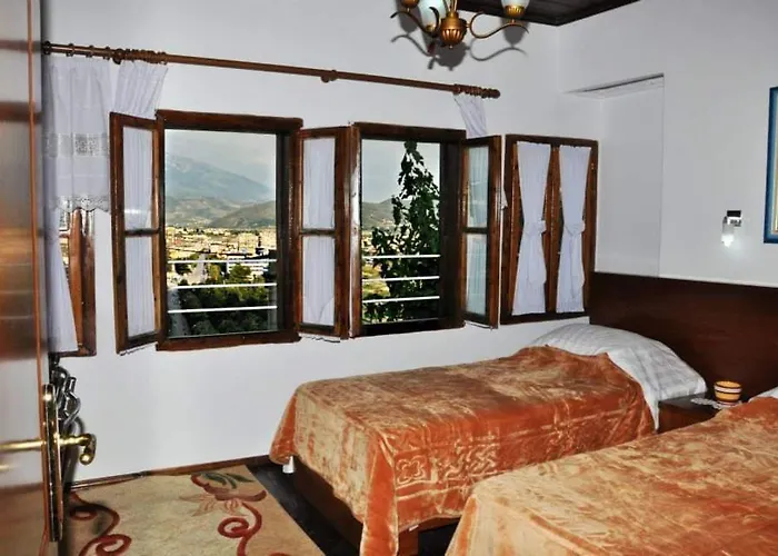 Hava Baci * Μπεράτ